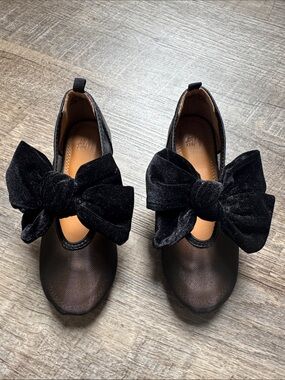 H&M Black Girls Dress Shoes with Velvet Bow